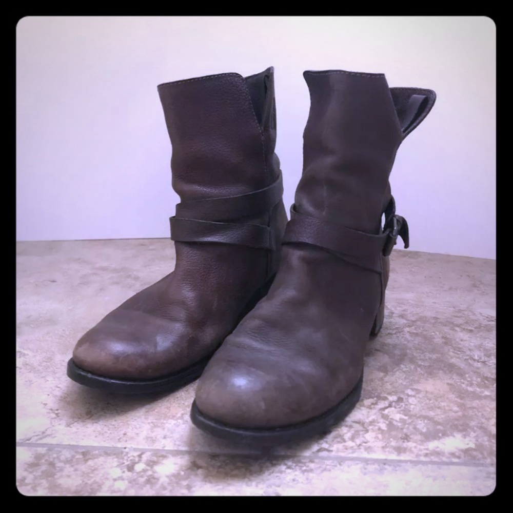 J Crew Ryder Short Leather Buckle Boots